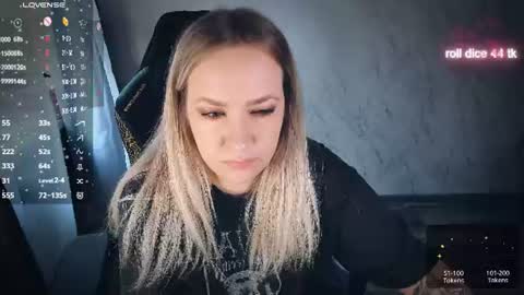 Snapshot of bellezza_ chatting on July 28, 2026, 4:39 pm Your Annabelle Wolf online show from July 28, 2026, 4:39 pm