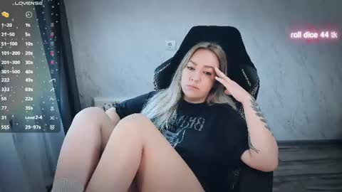 Snapshot of bellezza_ chatting on July 29, 2026, 8:56 am Your Annabelle Wolf online show from July 29, 2026, 8:56 am