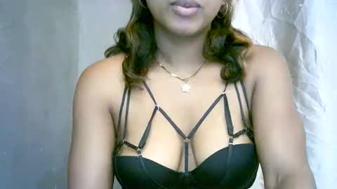 Snapshot of bellibellah chatting on March 9, 2026, 7:23 am BelliBellah online show from March 9, 2026, 7:23 am