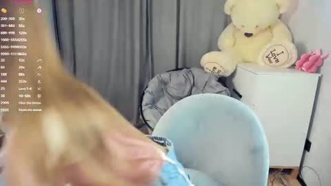 Snapshot of bellidream chatting on June 30, 2026, 9:16 pm Bella online show from June 30, 2026, 9:16 pm