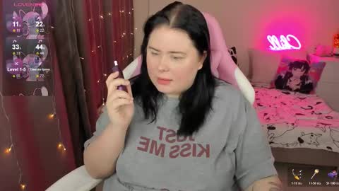 LinaBoo online show from February 8, 2026, 5:55 am