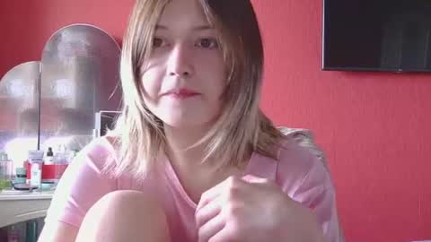 Snapshot of belovedmary chatting on June 20, 2026, 10:07 am belovedmary online show from June 20, 2026, 10:07 am