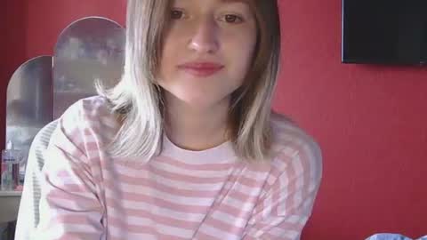 Snapshot of belovedmary chatting on June 27, 2026, 12:22 pm belovedmary online show from June 27, 2026, 12:22 pm