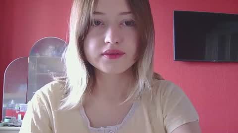 Snapshot of belovedmary chatting on July 8, 2026, 8:19 am belovedmary online show from July 8, 2026, 8:19 am