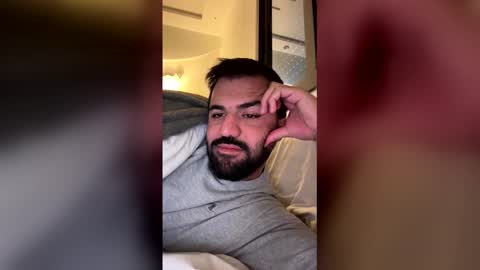 Baba  muscle gay uncut bigass anal man men straight Bi online show from March 6, 2026, 12:01 pm