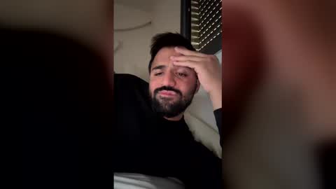 Baba  muscle gay uncut bigass anal man men straight Bi online show from March 11, 2026, 10:21 am