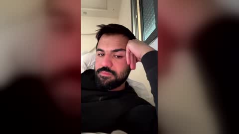 Baba  muscle gay uncut bigass anal man men straight Bi online show from March 15, 2026, 12:55 pm