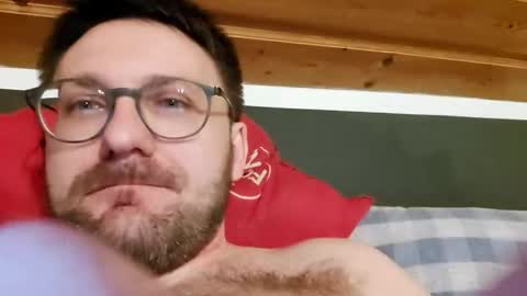 ben00189 online show from January 14, 2025, 9:20 pm