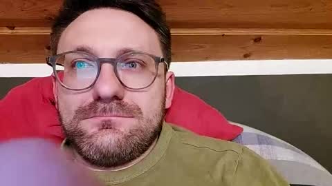 ben00189 online show from February 25, 2026, 6:39 pm