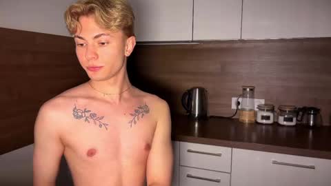 ben_harmon online show from April 24, 2026, 7:33 am