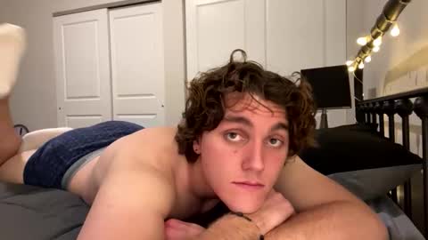 Snapshot of benchedtoast chatting on November 30, 2025, 1:31 am benchedtoast online show from November 30, 2025, 1:31 am