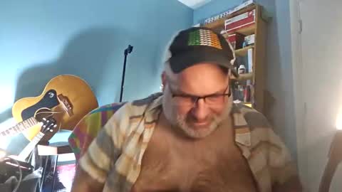 Snapshot of bendavewill chatting on November 30, 2025, 12:47 am Bendavewill online show from November 30, 2025, 12:47 am