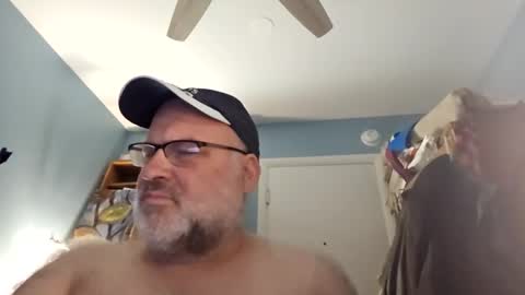 Bendavewill online show from December 4, 2025, 10:24 am