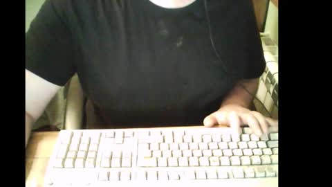 Snapshot of bender_35 chatting on January 10, 2025, 2:14 am bender_35 online show from January 10, 2025, 2:14 am