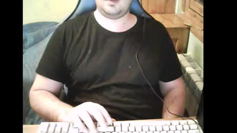 Snapshot of bender_35 chatting on February 17, 2025, 1:36 am bender_35 online show from February 17, 2025, 1:36 am