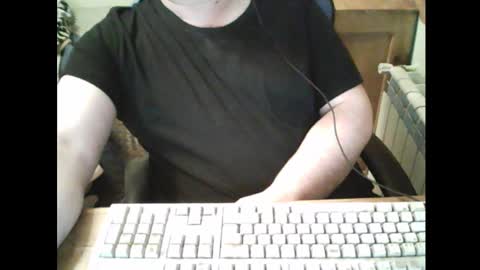 Snapshot of bender_35 chatting on February 19, 2025, 11:57 pm bender_35 online show from February 19, 2025, 11:57 pm