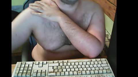 Snapshot of bender_35 chatting on November 7, 2025, 6:19 pm bender_35 online show from November 7, 2025, 6:19 pm