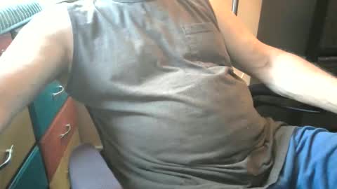 Snapshot of bendrinkin chatting on June 10, 2026, 11:57 pm bendrinkin online show from June 10, 2026, 11:57 pm