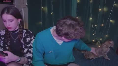 KENDALL  NATHAN online show from February 13, 2026, 7:54 pm