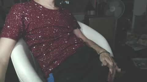 Snapshot of benijamin chatting on December 3, 2024, 10:18 pm benijamin online show from December 3, 2024, 10:18 pm