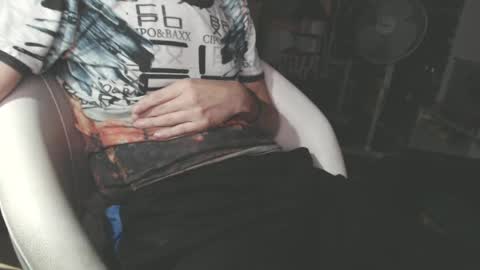 Snapshot of benijamin chatting on December 8, 2024, 10:14 pm benijamin online show from December 8, 2024, 10:14 pm