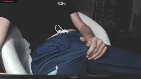 Snapshot of benijamin chatting on February 10, 2025, 11:45 pm benijamin online show from February 10, 2025, 11:45 pm