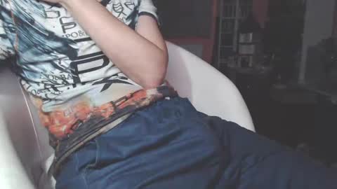 Snapshot of benijamin chatting on March 11, 2025, 10:20 pm benijamin online show from March 11, 2025, 10:20 pm