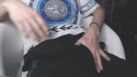 benijamin online show from April 26, 2026, 9:34 pm