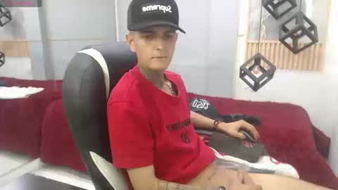 benjamin_anthony online show from March 13, 2026, 4:19 am