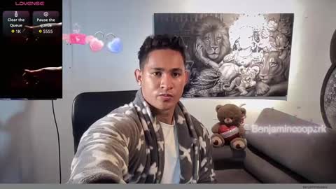 Snapshot of benjamincooperk1 chatting on October 25, 2025, 9:50 am benjamincooperk online show from October 25, 2025, 9:50 am