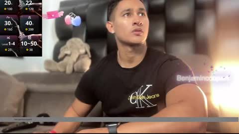 Snapshot of benjamincooperk1 chatting on November 16, 2025, 7:58 am benjamincooperk online show from November 16, 2025, 7:58 am