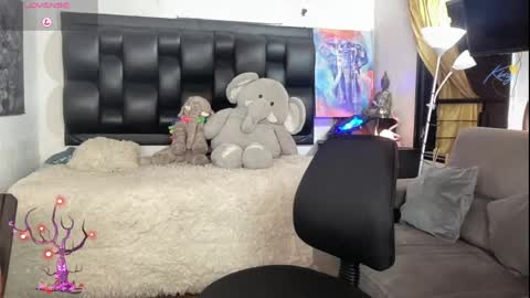 benjamincooperk online show from June 6, 2026, 9:19 pm