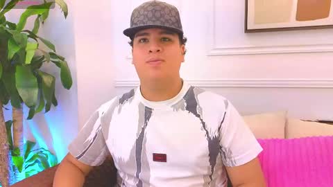 Snapshot of bennett_alejoo chatting on May 29, 2026, 6:39 pm bennett_alejoo online show from May 29, 2026, 6:39 pm