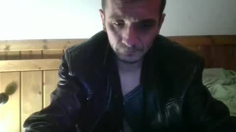 benny and innocentvixon online show from December 15, 2025, 4:06 am