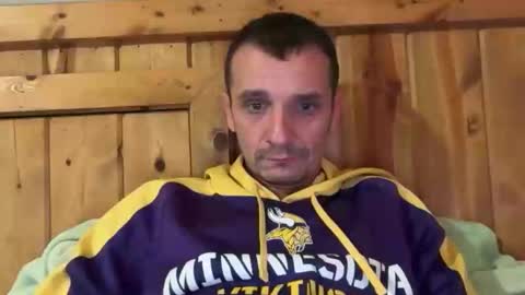 benny and innocentvixon online show from April 10, 2026, 2:50 am