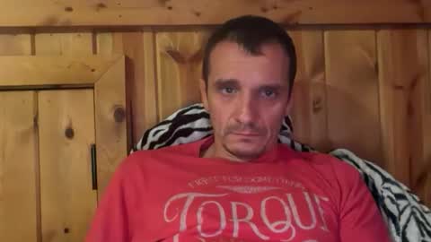 Snapshot of bennymn chatting on May 30, 2026, 6:27 pm benny and innocentvixon online show from May 30, 2026, 6:27 pm