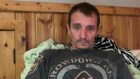 benny and innocentvixon online show from June 19, 2026, 4:55 pm