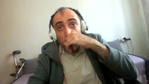 bentish online show from March 2, 2026, 10:44 am