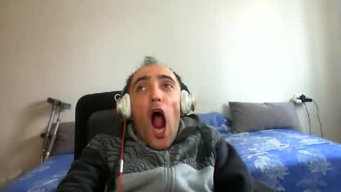 Snapshot of bentish chatting on March 26, 2026, 8:42 am bentish online show from March 26, 2026, 8:42 am