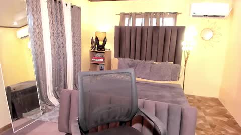 bentlyfuck online show from March 5, 2025, 2:36 am