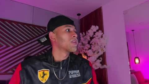 bento_fox online show from December 2, 2025, 3:34 am