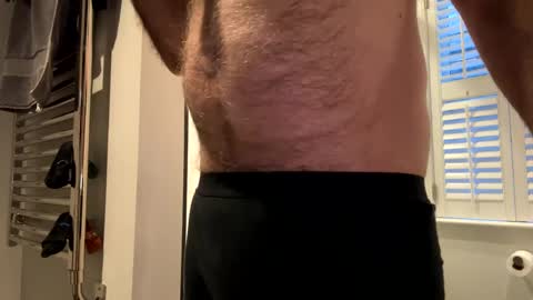 benz10001 online show from January 6, 2025, 12:24 pm