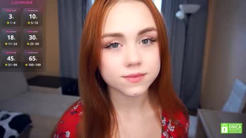 Snapshot of berenicefarran chatting on September 22, 2025, 8:05 am Ora Enderson online show from September 22, 2025, 8:05 am