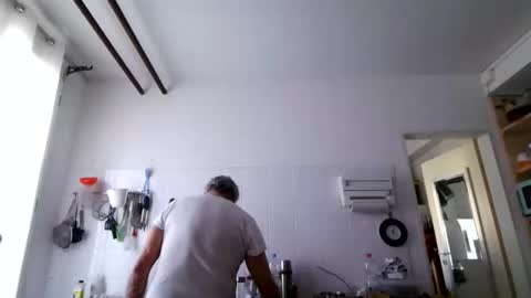 Martin online show from December 21, 2025, 10:00 am