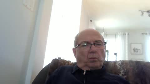 bernard1102 online show from March 1, 2026, 2:41 pm