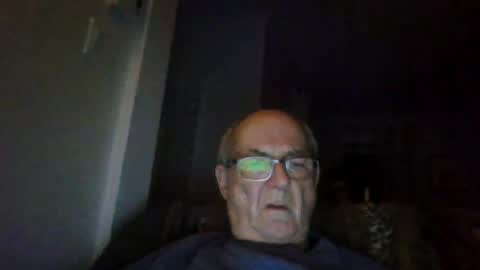 bernard1102 online show from July 11, 2026, 1:41 am