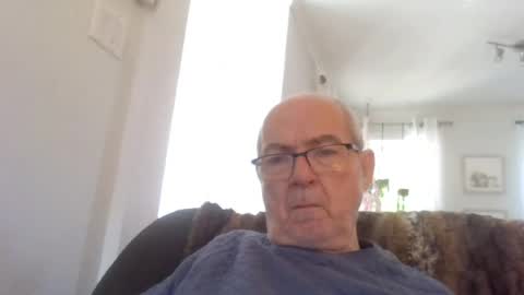 bernard1102 online show from July 15, 2026, 11:59 am