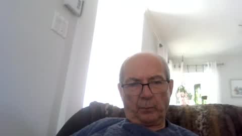 bernard1102 online show from August 1, 2026, 2:38 pm