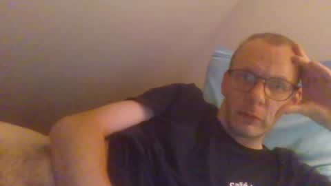 Snapshot of bernie484237 chatting on June 21, 2026, 8:55 pm Bernie online show from June 21, 2026, 8:55 pm