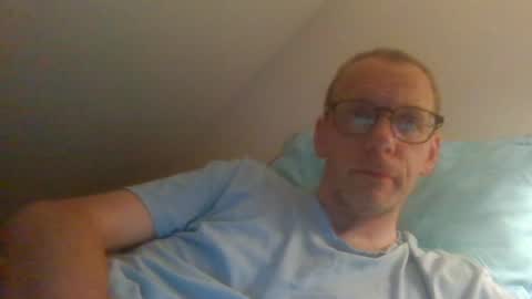 Snapshot of bernie484237 chatting on June 22, 2026, 9:34 pm Bernie online show from June 22, 2026, 9:34 pm